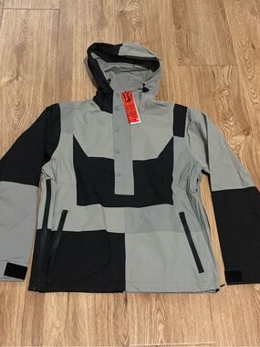 (NWT) Babylon LA CB Anorak Jacket in a size Men’s Small
